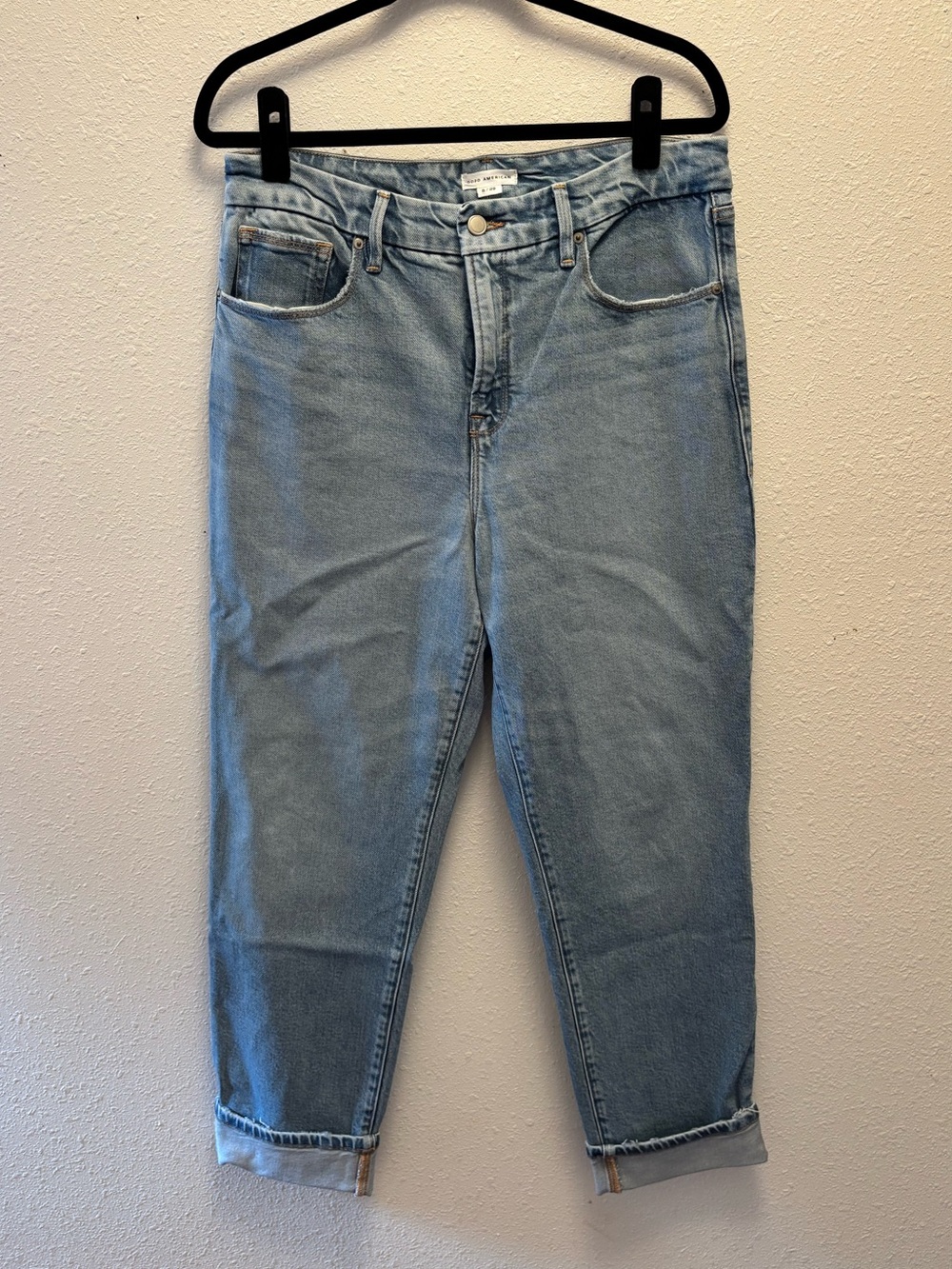 Good American Women’s Cuffed Jeans
